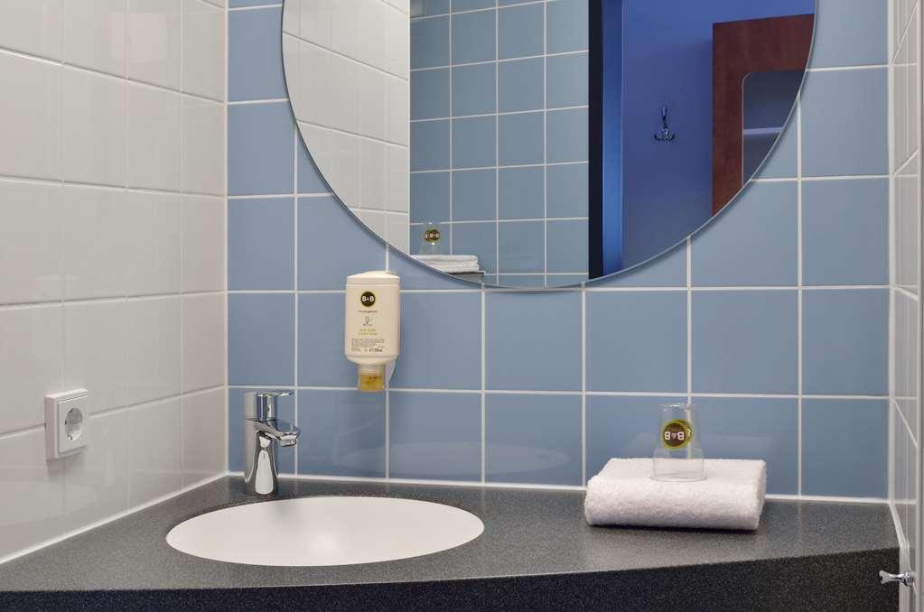 B&B Hotel Kiel-City Екстериор снимка