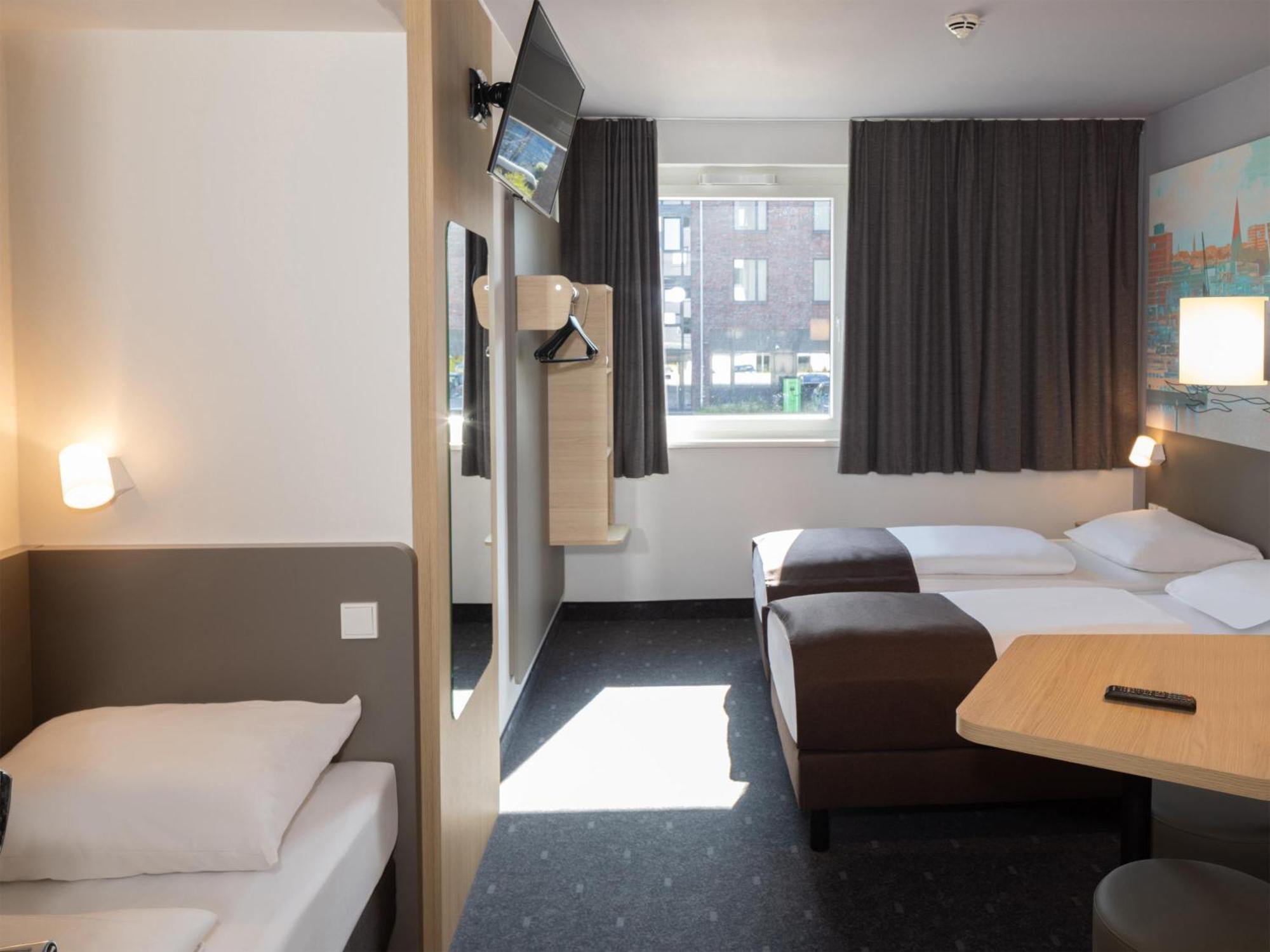 B&B Hotel Kiel-City Екстериор снимка