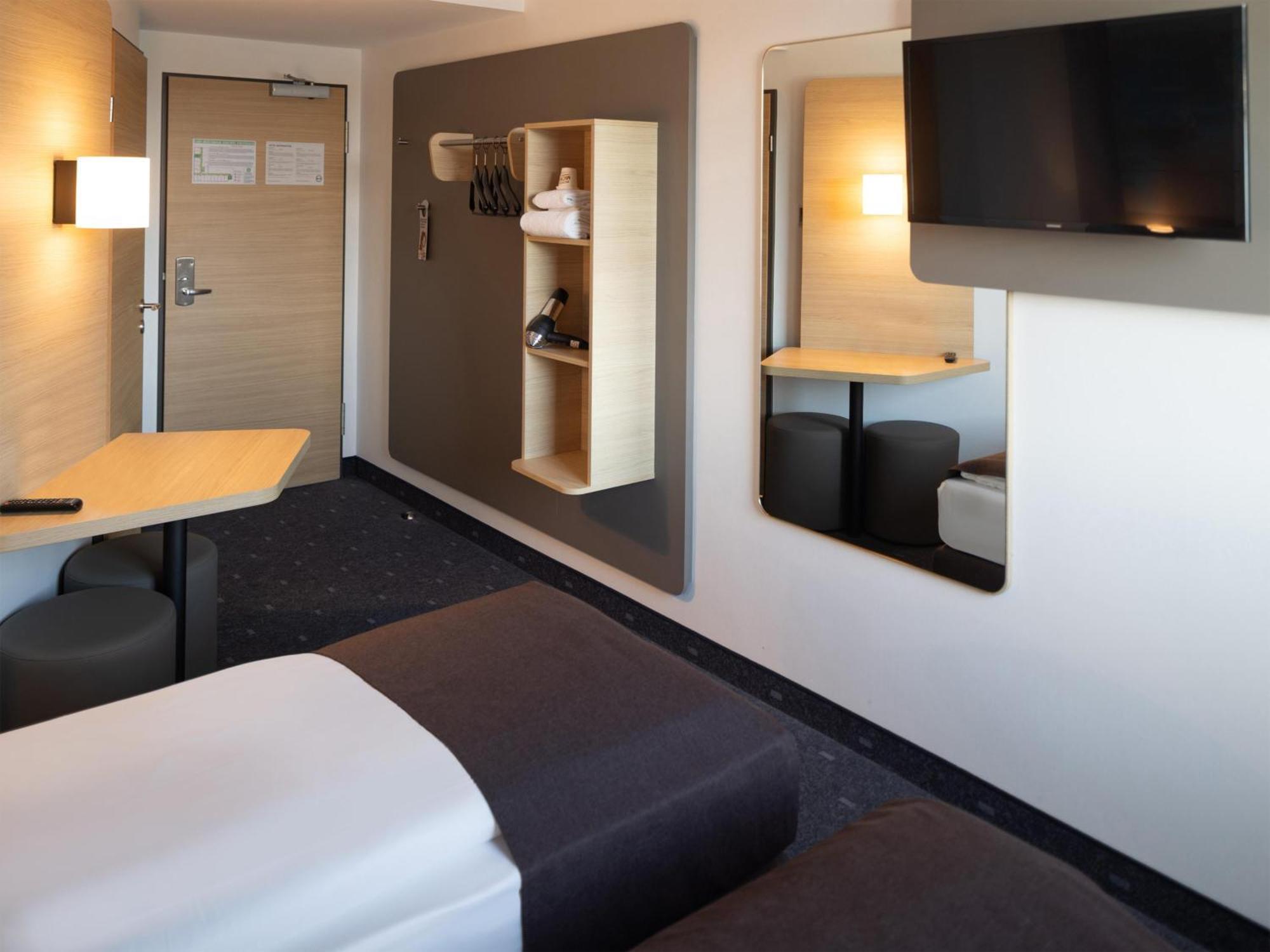 B&B Hotel Kiel-City Екстериор снимка