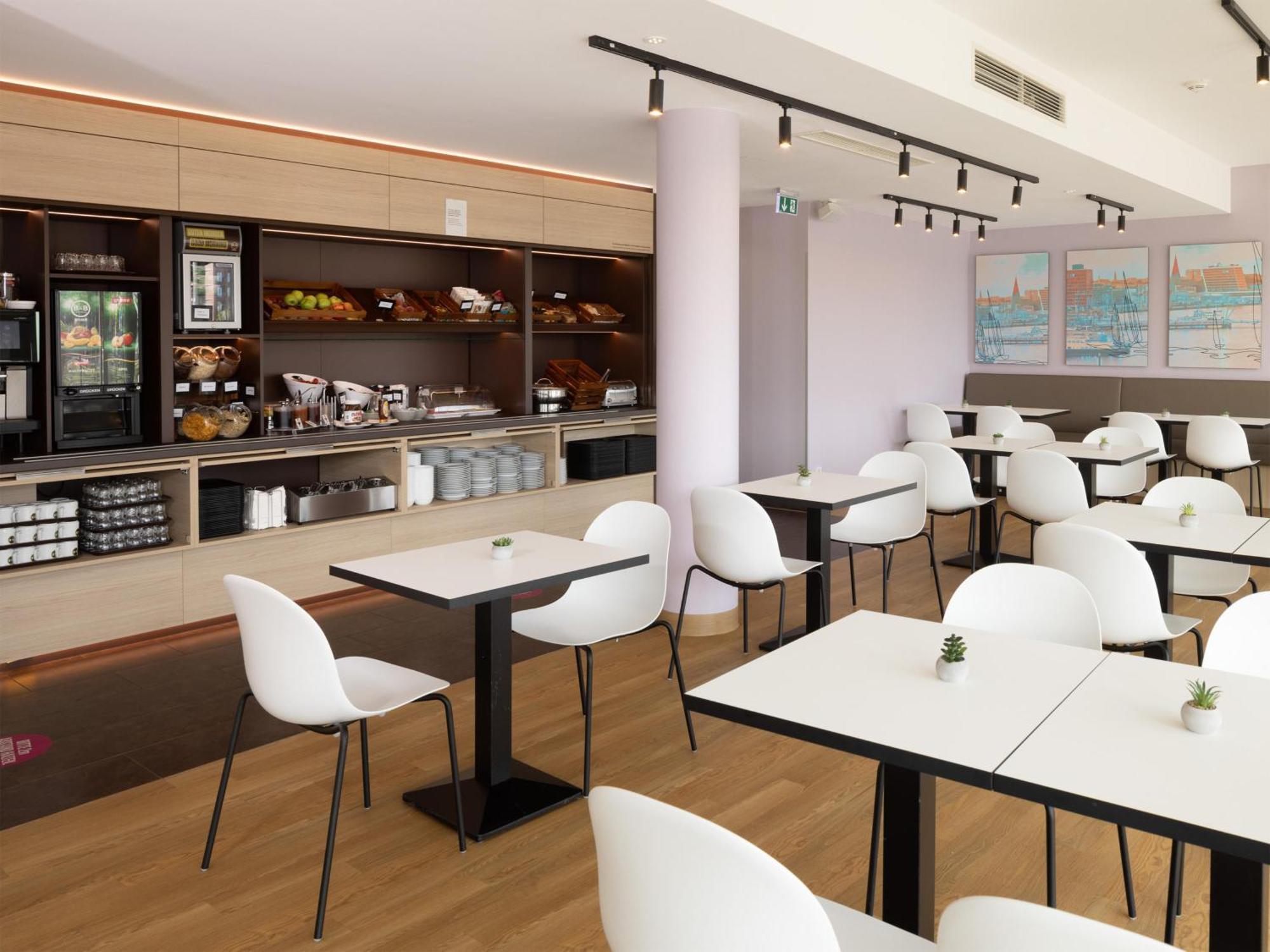 B&B Hotel Kiel-City Екстериор снимка